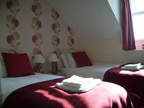 Langdon Villa Guest House Tenby Eksteriør billede